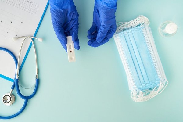 Guide pour acheter une machine à hot-dog à convoyeur pour une production rapide