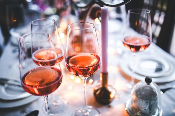 Les 10 rosés de France qui raviront vos papilles